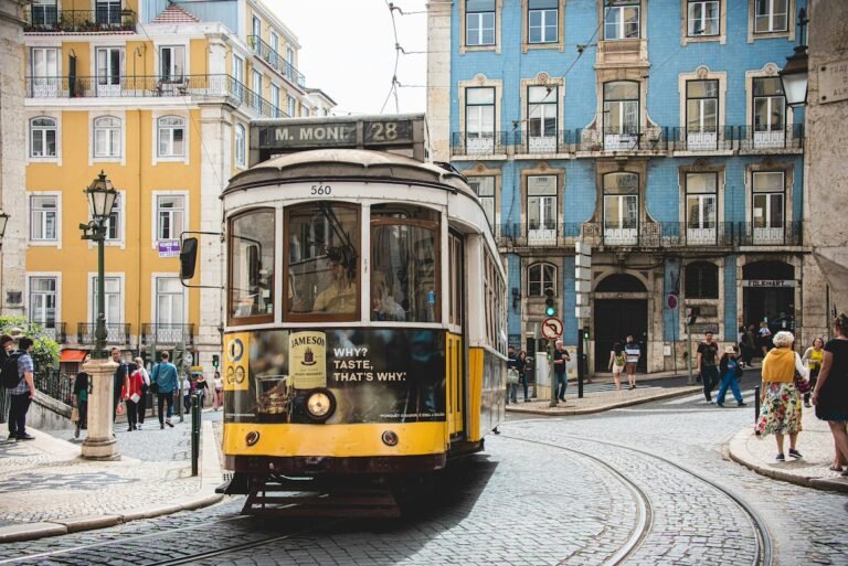 Lisbon Travel Guide 2025