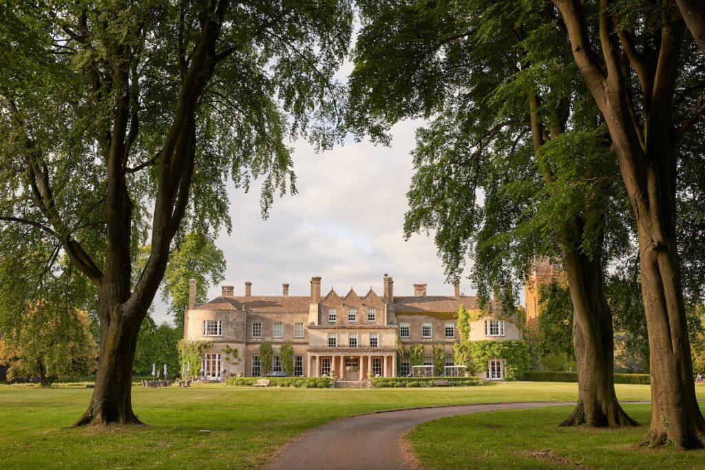Lucknam Park Becomes Flagship of Accor’s New Emblems Collection