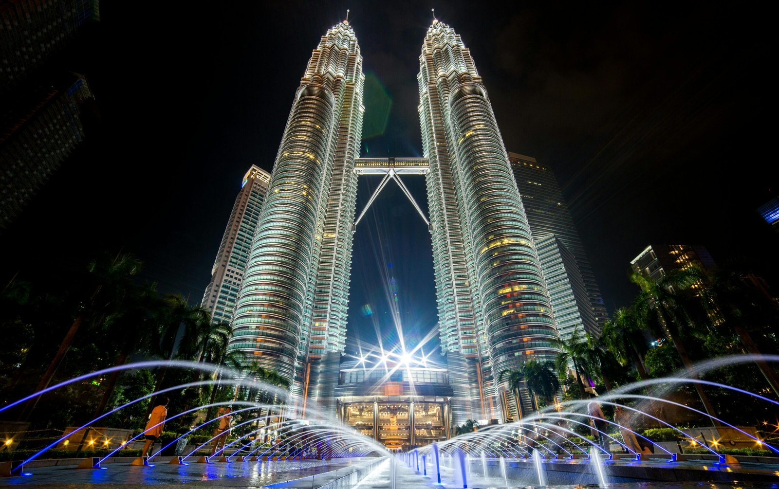 Malaysia Overtakes Thailand as Southeast Asia’s New Tourism Leader
