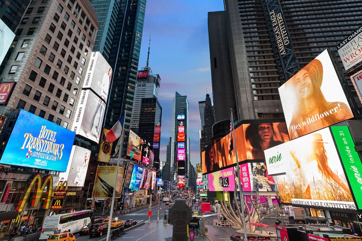 Hyatt Regency Times Square Opens in Manhattan with Broadway Flair and Luxury Views