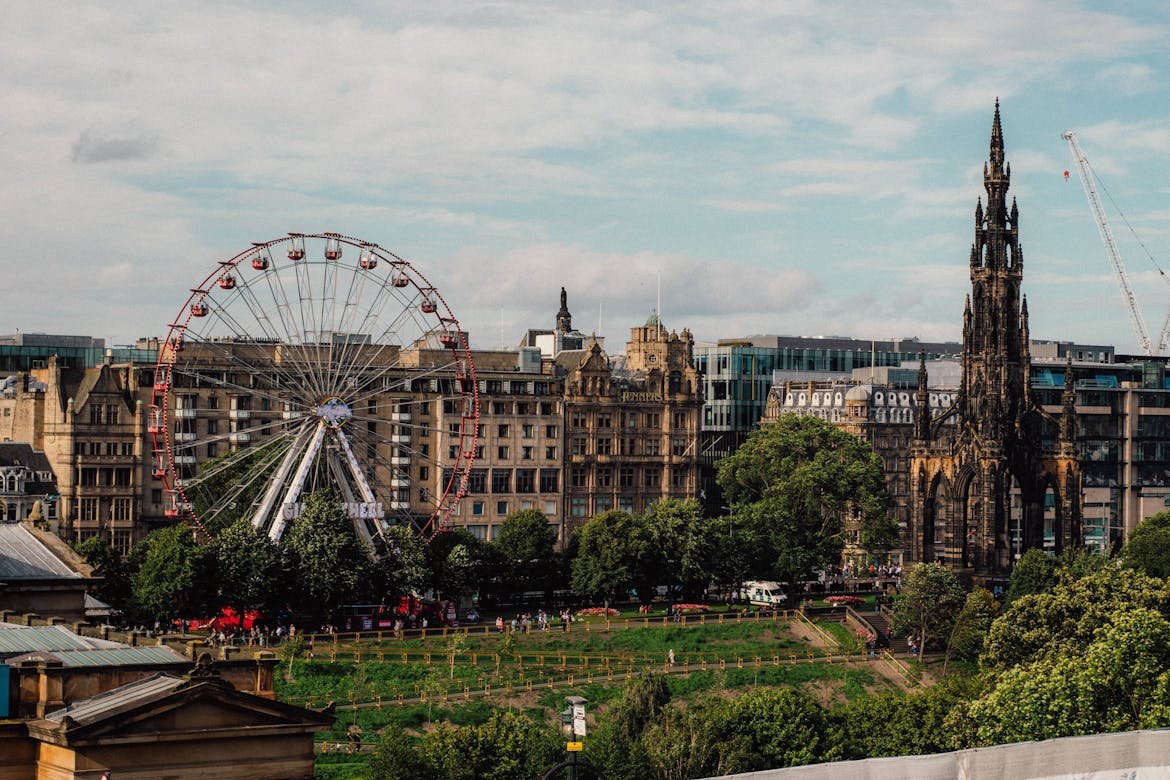 Edinburgh Travel Guide 2025