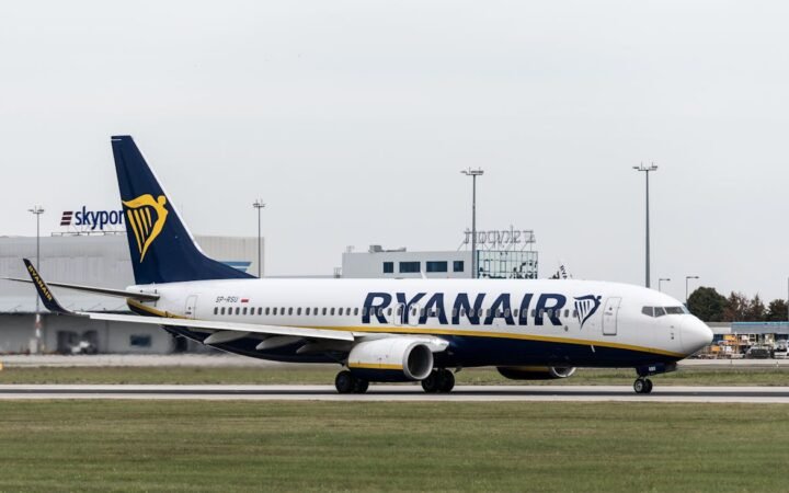 Ryanair and Booking Holdings End Legal Battle with New Partnership