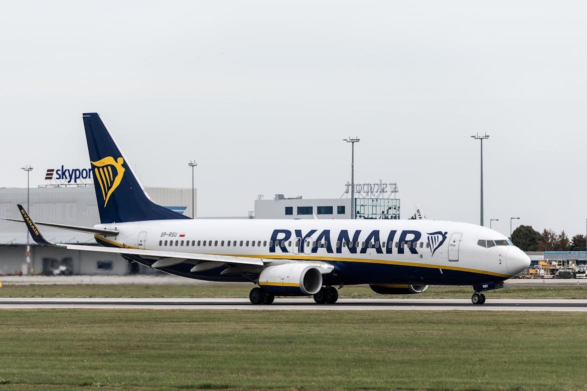 Ryanair and Booking Holdings End Legal Battle with New Partnership