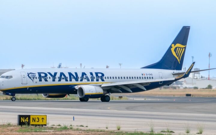 Ryanair Unveils Travel Agent Direct Platform to Empower Offline Agencies and Enhance Transparency
