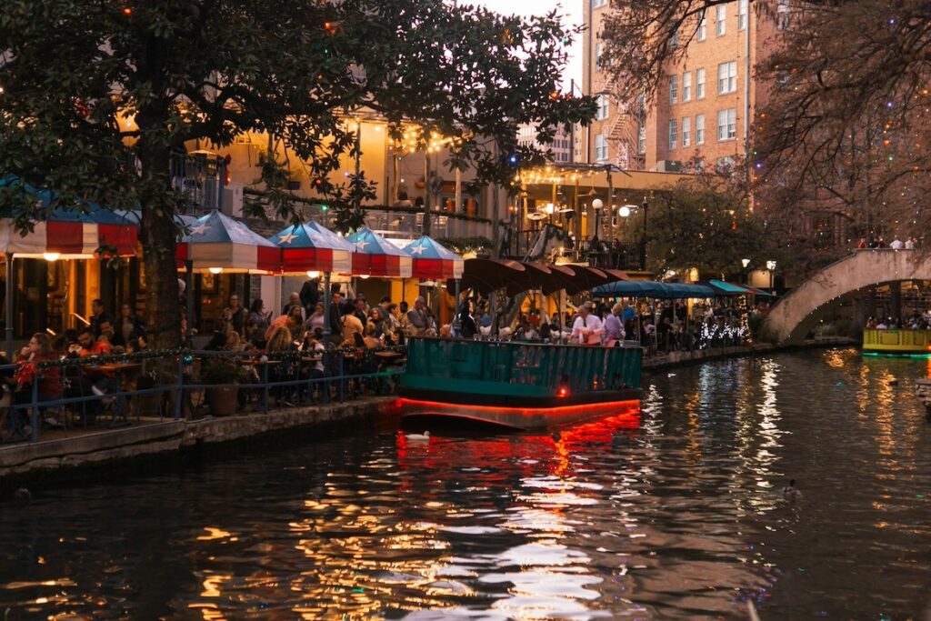 Air Canada Adds San Antonio, Cleveland & Columbus Routes for Summer 2026