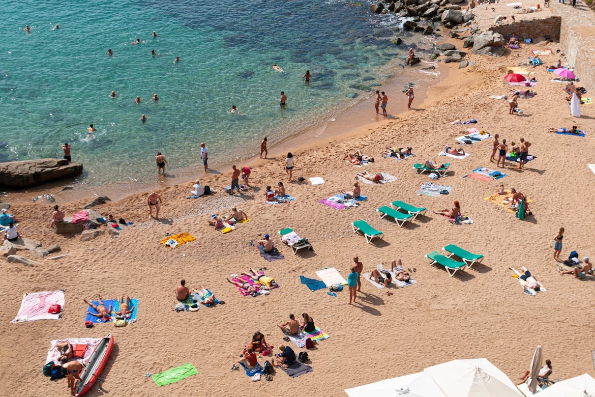 Spain Breaks Records as ‘Shoulder Season’ Ceases to Be Cheap