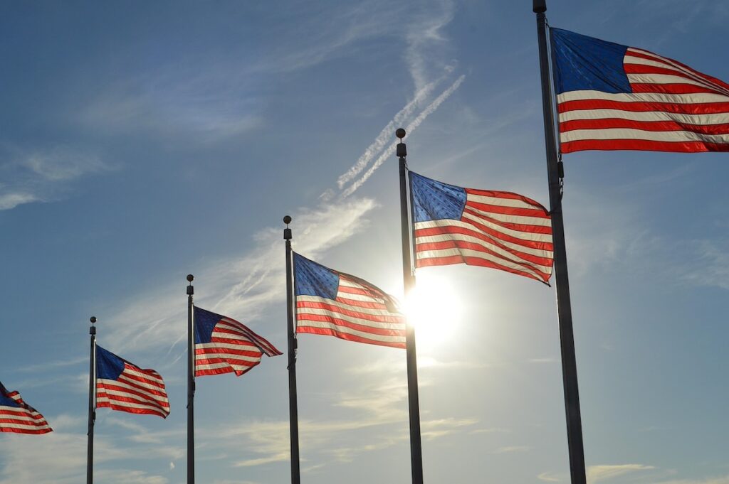 New U.S. Visa Rules: Mandatory Interviews, Higher Fees, and Bond Requirement in 2025