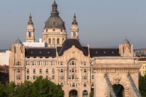 Four Seasons Hotel Gresham Palace Budapest Awarded Two Michelin Keys