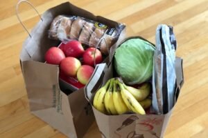 Airbnb Tests New Instacart Grocery Delivery Feature for US Travelers