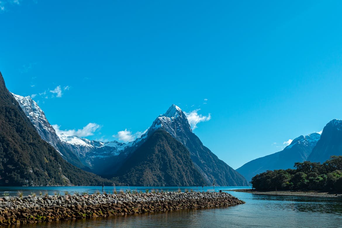 New Zealand Updates Visitor Visa Rules to Welcome Digital Nomads and Remote Workers