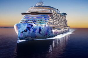 Norwegian Luna Announces Elton John Tribute Show and Bold New Entertainment Lineup