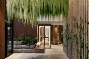 Starwood’s 1 Hotels Relaunches Its Loyalty Program as Eco-Luxury Brand Expands