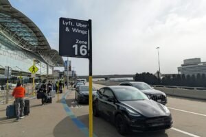 Uber Expands Holiday Travel Upgrades With New Airport Kiosk and Newark Shuttle