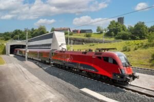 Vienna and Trieste Connected by New High-Speed Rail Link in Under Seven Hours