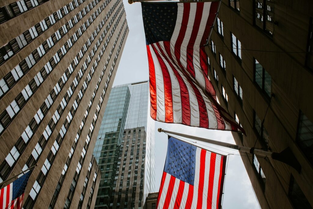 U.S. Freezes Immigrant Visa Processing for 75 Countries, Raising New Barriers to Global Mobility