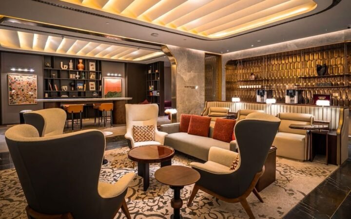 <br />
<b>Warning</b>:  Undefined variable $temp_post_title in <b>/home/u752143311/domains/travelcapybara.com/public_html/wp-content/themes/tc/page-sections/related-articles.php</b> on line <b>38</b><br />
