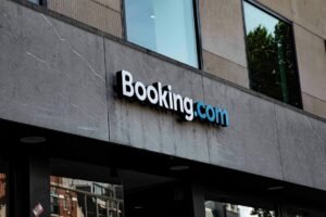 Booking Holdings Accelerates ‘Connected Trip’ Strategy as AI and Flights Fuel Growth