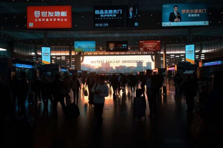 China’s Lunar New Year Travel Rush Sets Record 9.5 Billion Trips