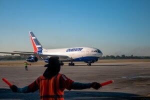 Cuba Halts Airline Refueling as Energy Crisis Deepens