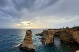 Italy’s Iconic Lovers’ Arch Collapses After Valentine’s Day Storm in Puglia