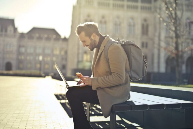 S4BT Acquires HotelHub to Expand Global Corporate Hotel Booking Platform