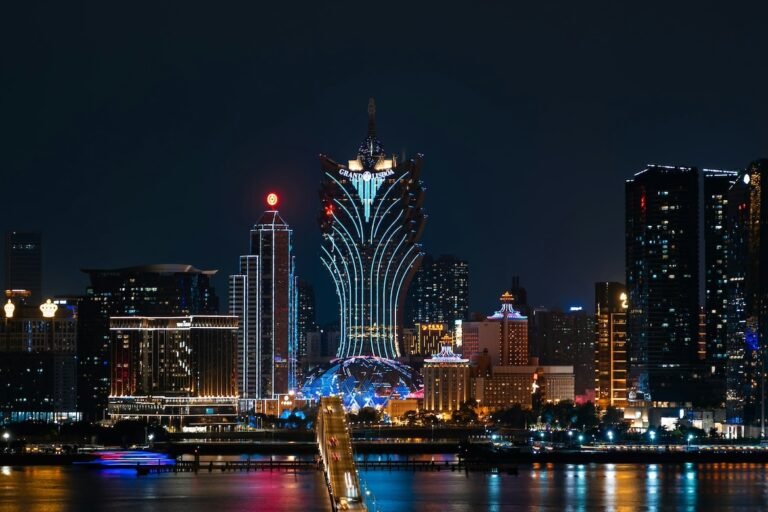 Uber Returns to Macau With Premium Cross-Border Rides in Strategic Asia Test