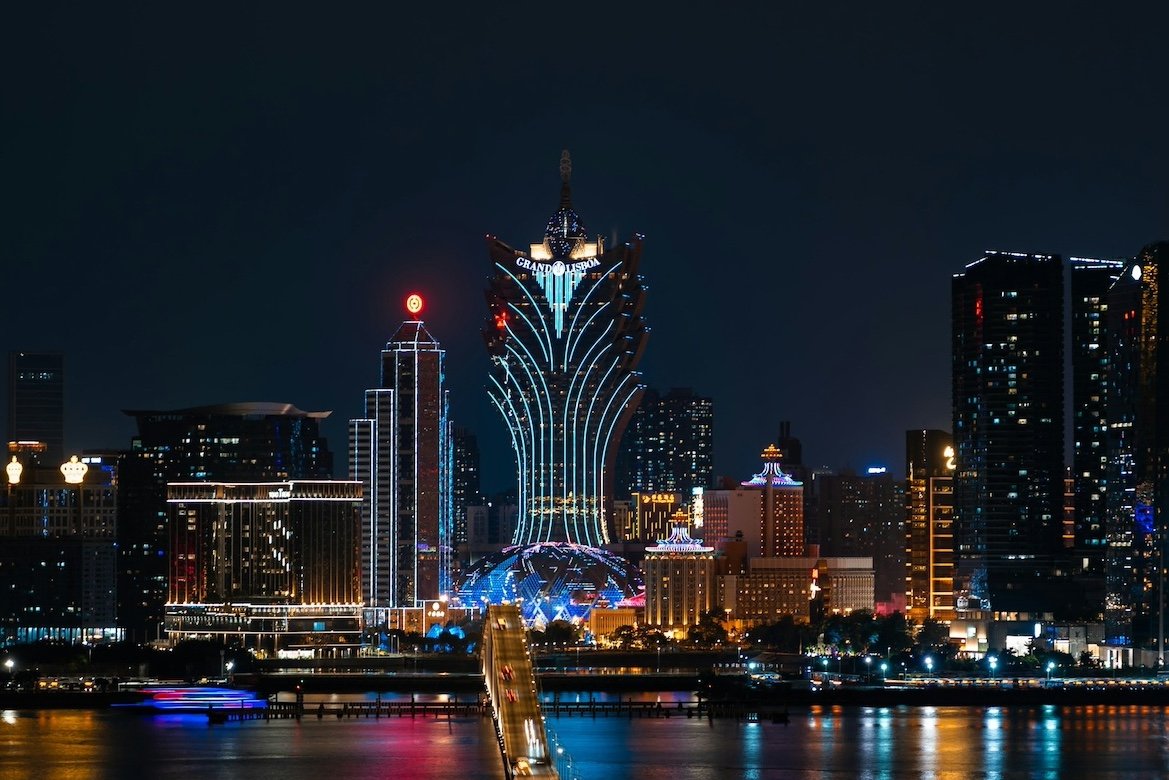 Uber Returns to Macau With Premium Cross-Border Rides in Strategic Asia Test