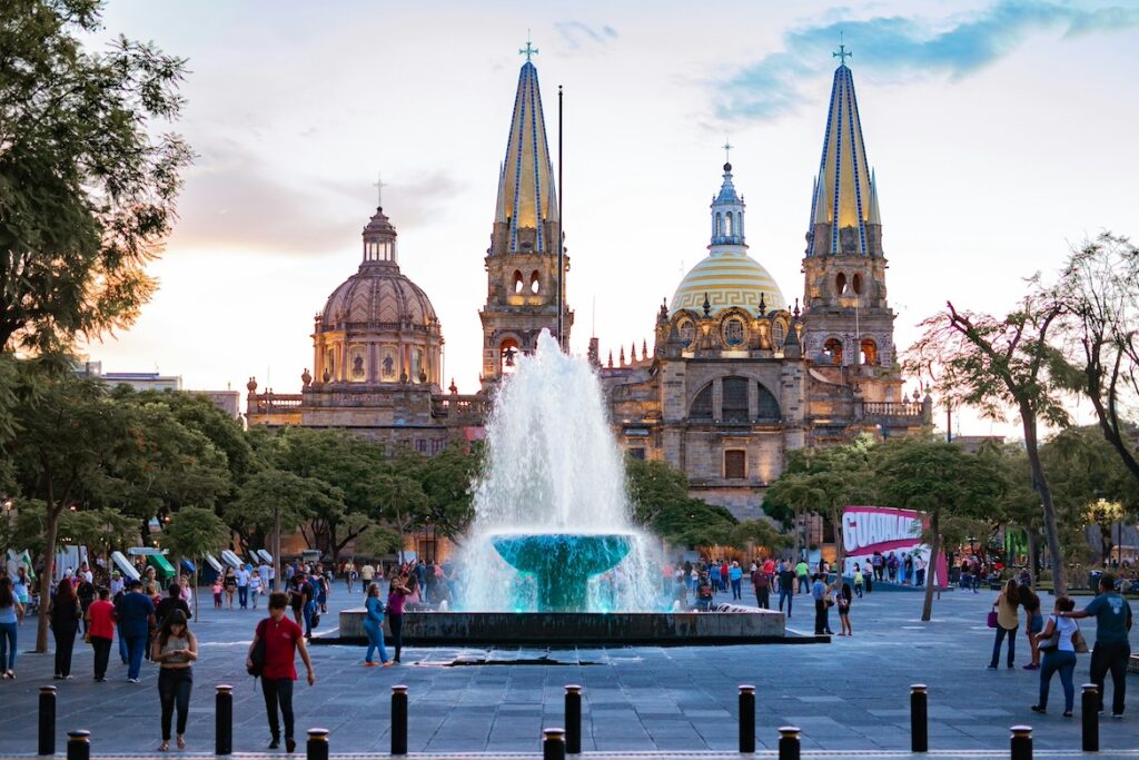 U.S. Lifts Mexico Travel Restrictions as Flights Return to Normal