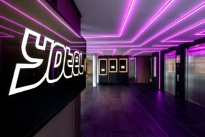 Hilton and Yotel Signal a Shift Toward Platform-Driven Hotel Growth