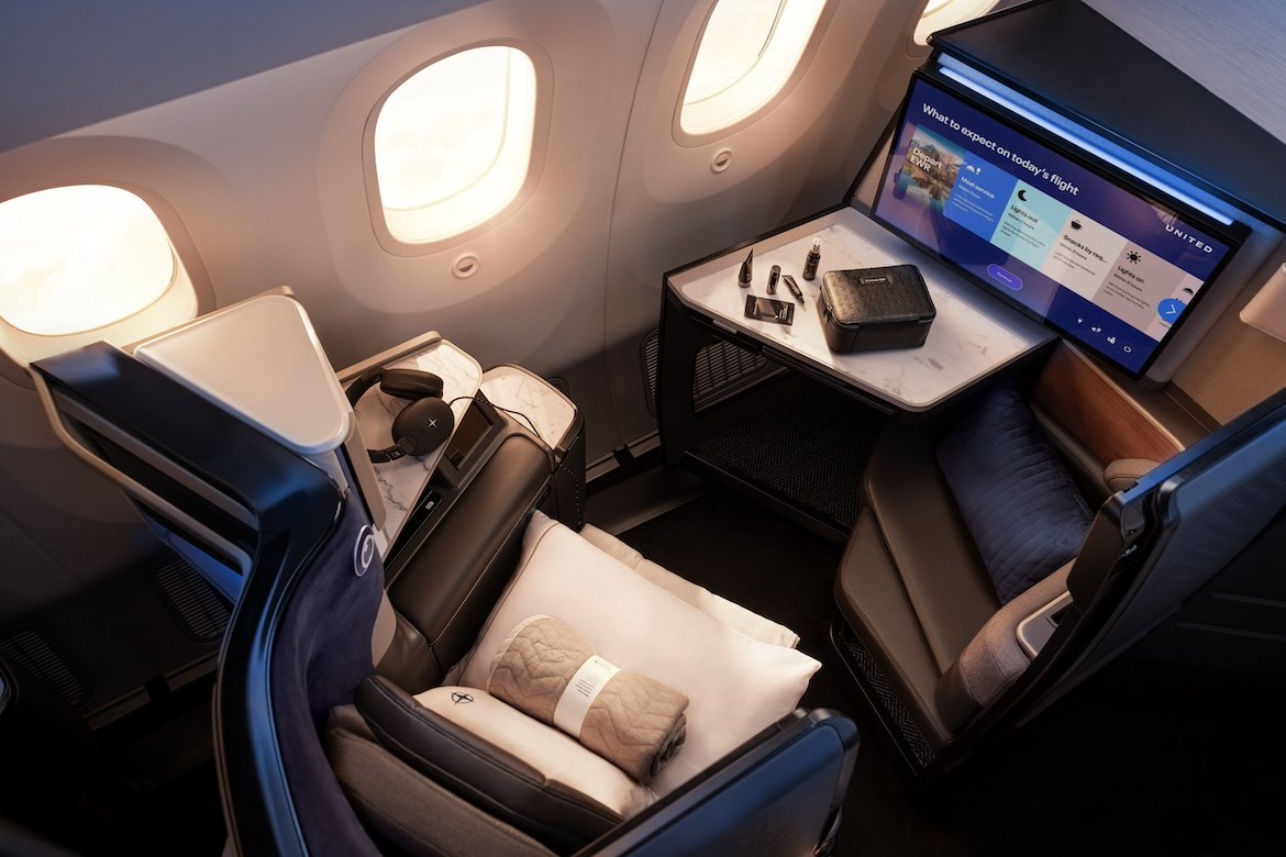 United Airlines Launches Premium Boeing 787-9 With Polaris Studio Suites