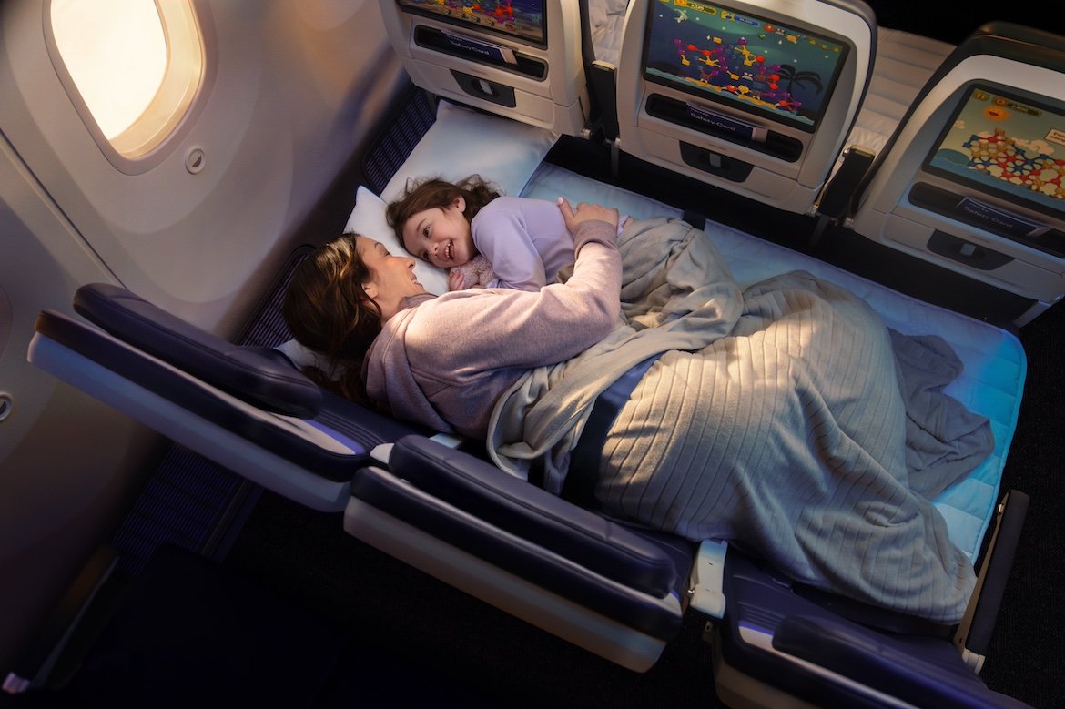 United Unveils Relax Row Couch Seats for Economy Travelers on Long-Haul Flights