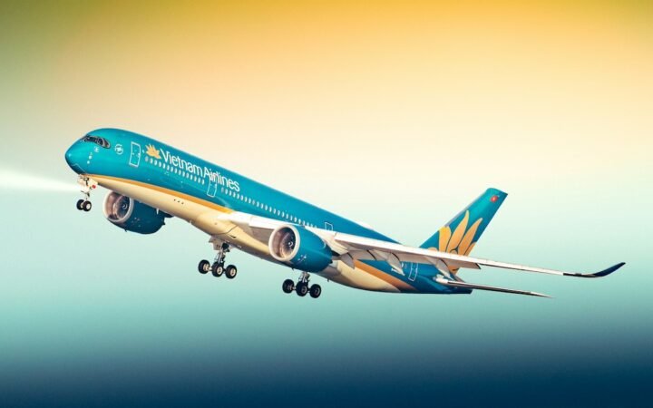 Vietnam’s Jet Fuel Crunch Forces Airlines to Cut Flights Ahead of Peak Travel
