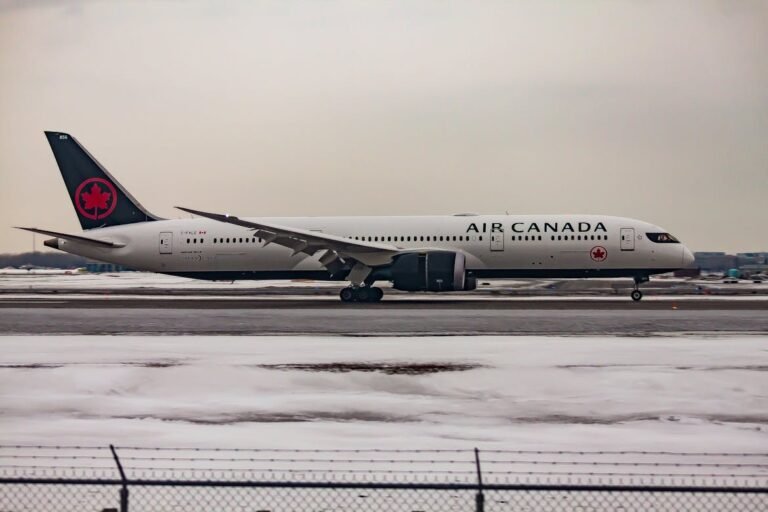 Winter Storm Iona Disrupts Hundreds of Flights Across Canada
