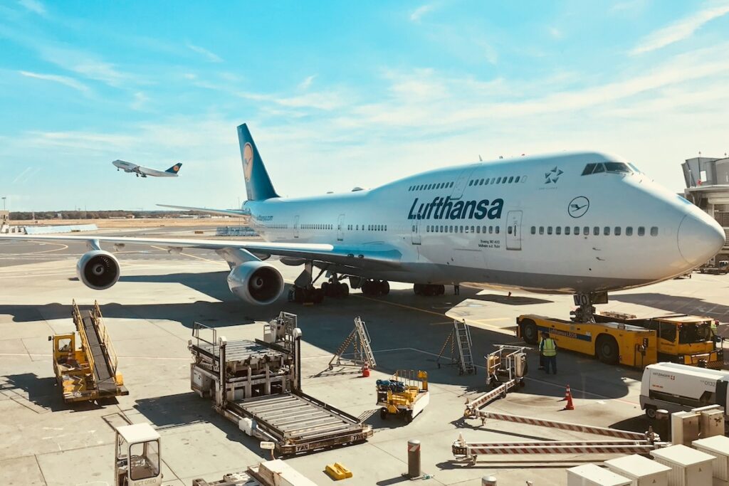 European Airlines Cut Flights as Jet Fuel Shock Forces Capacity Reductions