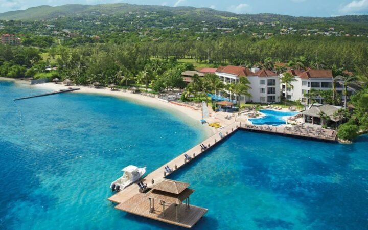 Hyatt Pushes Jamaica Resort Reopenings to 2027, Extending the Reset of Montego Bay