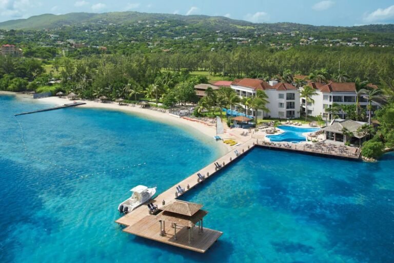 Hyatt Pushes Jamaica Resort Reopenings to 2027, Extending the Reset of Montego Bay
