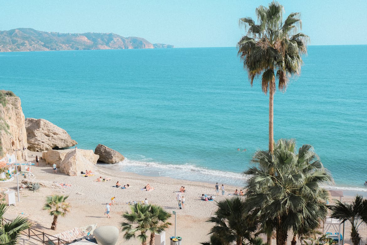 Spain Sets New Blue Flag Record With 794 Beaches, Marinas and Tourism Boats