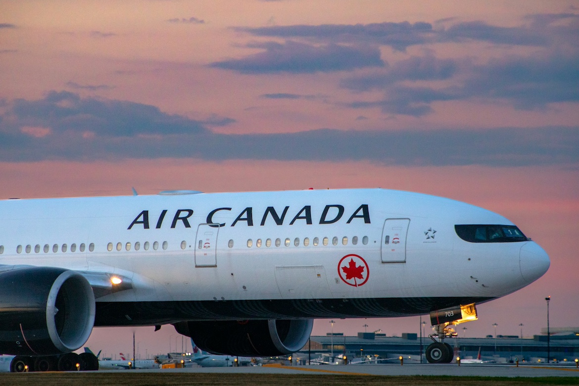 Air Canada Pilot Allegedly Flew 900 Flights Without Required License