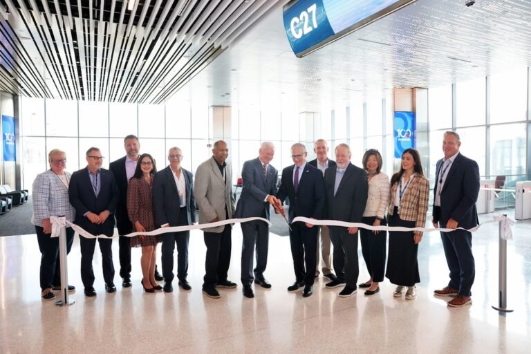 American Airlines Opens Nine High-Tech Gates at DFW
