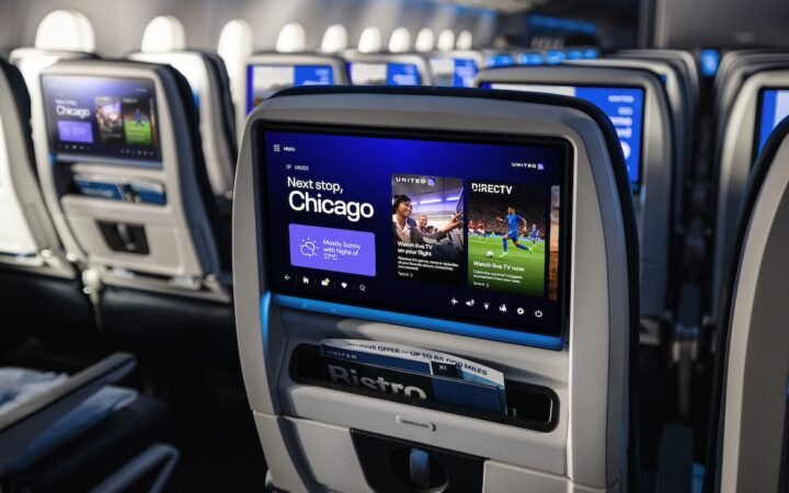 United’s Starlink Seatback Screens Now Stream Live TV and Sports in Flight