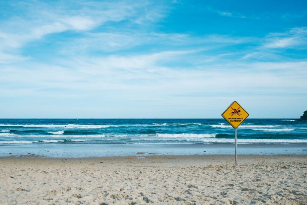Popular U.S. Beaches Face Closures as Bacteria Alerts Spread