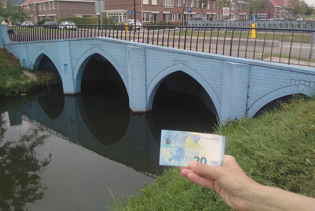 This Dutch Town Built Every Bridge From the Euro Banknotes
