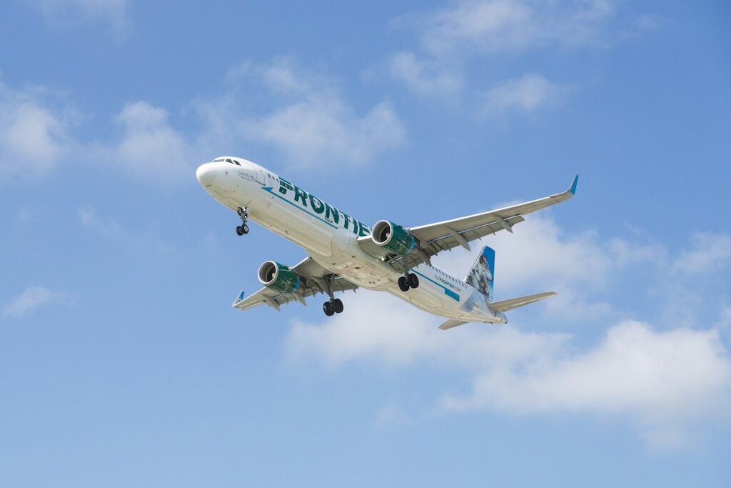 Frontier’s Starlink Wi-Fi Deal Shows Budget Airlines Are Going Upmarket