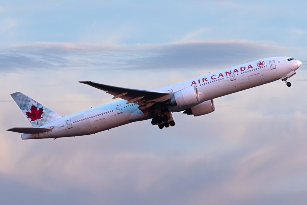 Air Canada Sells 25% of Aeroplan for C$2.5 Billion – and Still Keeps Control