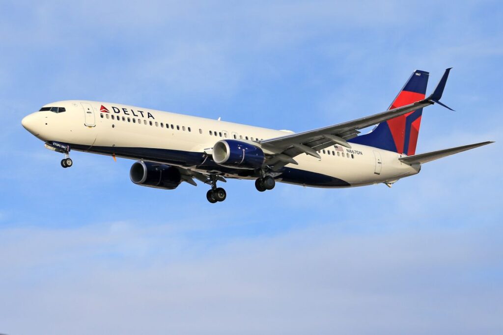 Delta and United Resume Israel Flights Ahead of High Holy Days