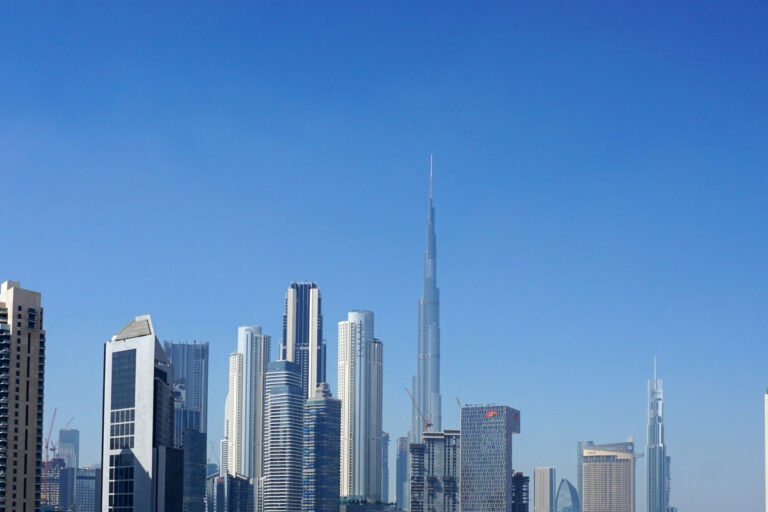 Emirates and flydubai Offer Up to 7,200 Miles for Dubai Stays