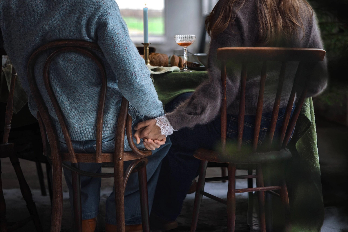 Finland Invites 16 Singles on a Culinary Blind Date