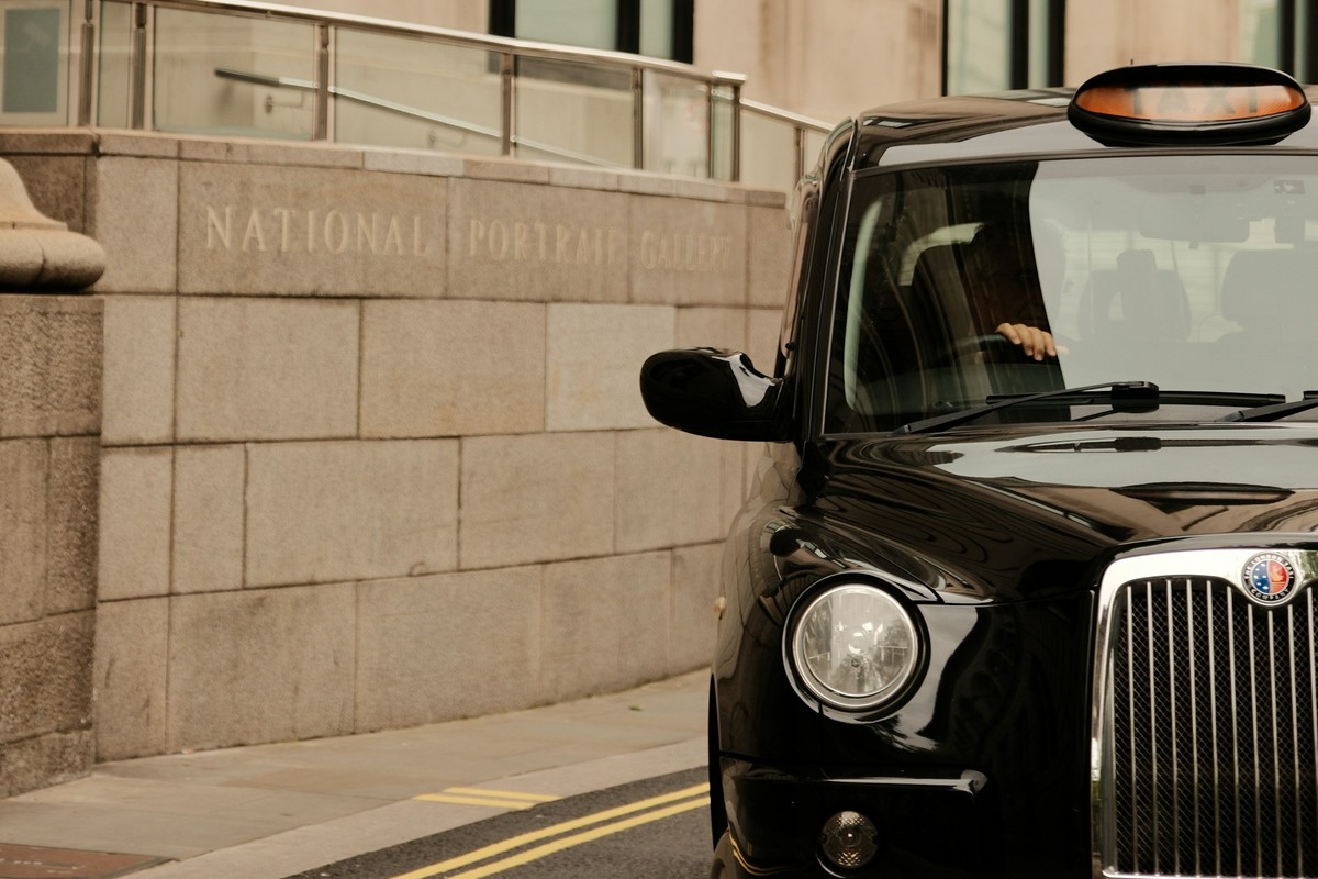 Lyft App Expands in Europe for North American Travelers