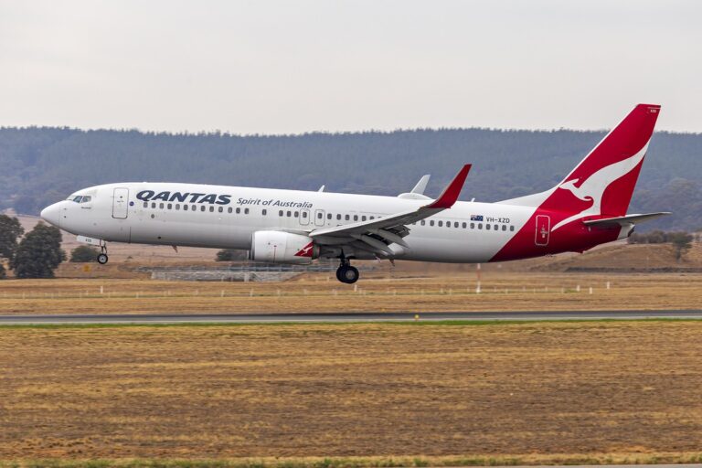 Qantas and Jetstar Propose Three New Indonesia Routes