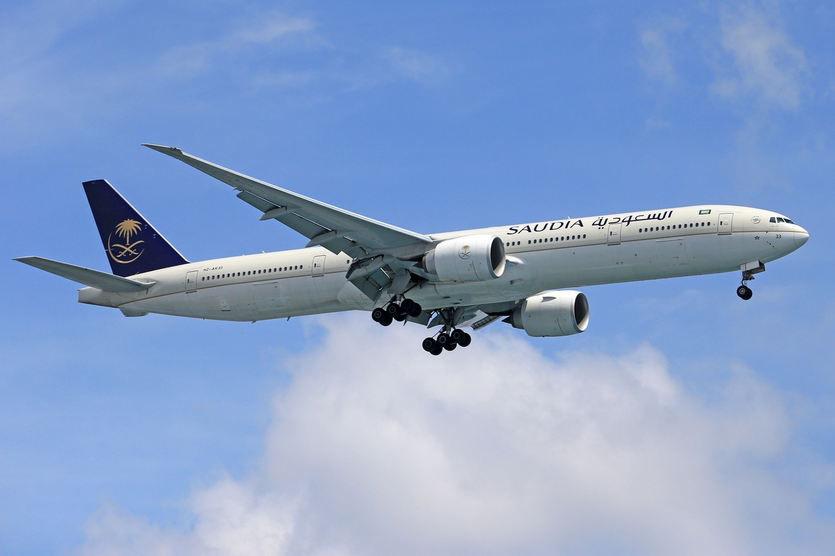 Saudi Airlines Rush to Move Aircraft From Riyadh After Missile Attacks